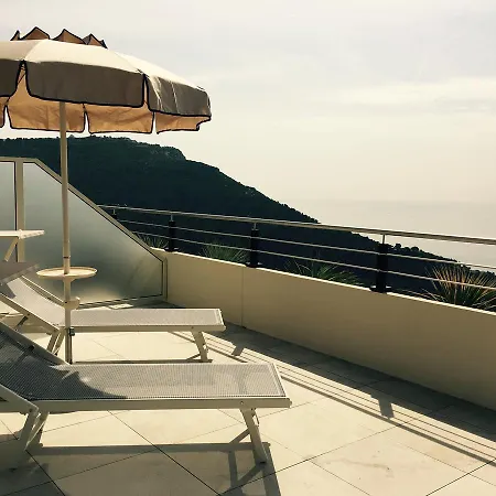 Les Terrasses D'eze - & 4* Eze