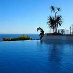 Les Terrasses D'eze - & מלון 4*