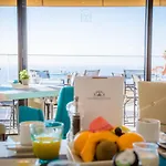 Les Terrasses D'eze - & فندق إز