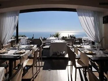 Отель Les Terrasses D'eze - & 4*
