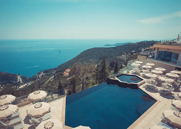 Les Terrasses D'eze - & Szálloda 4*